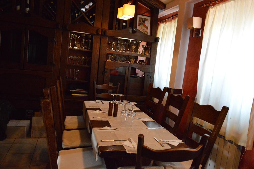 Arbat Guest Rooms 阿巴纳西 外观 照片